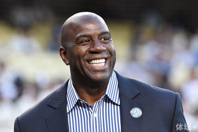 小卡28分快船20分逆转胜火箭 灰熊逆转胜76人