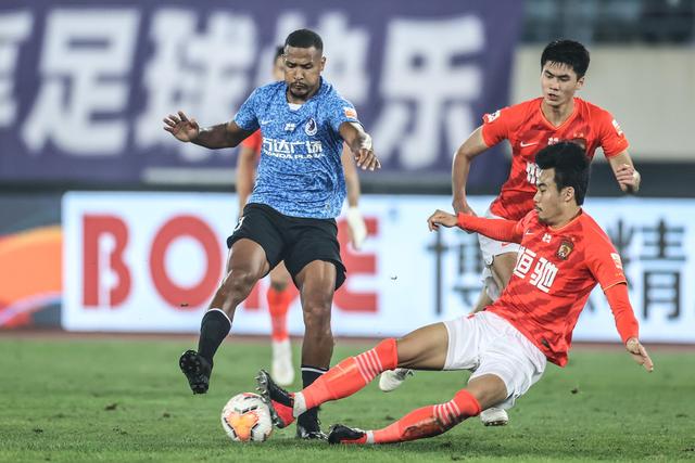意甲单赛季17次零封对手 索默比肩国米传奇门将
