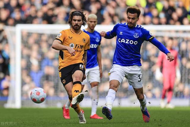 韩旭16分杨力维10+5 中国女篮热身不敌西班牙